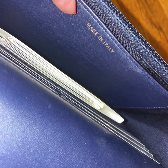 NWT Chanel Pearl Wallet On Chain Navy - Picture 11 of 13